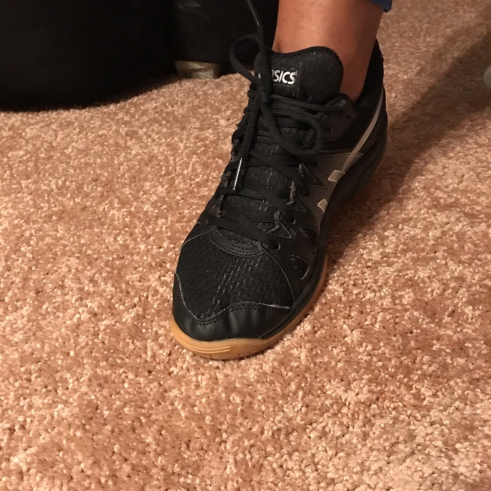 Volleyball Shoes